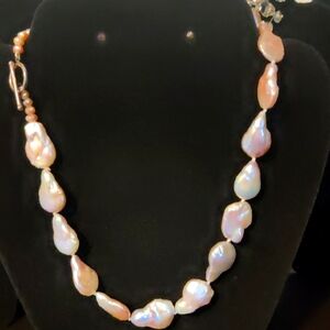 Baroque Pearl Necklace With Toggle Clasp